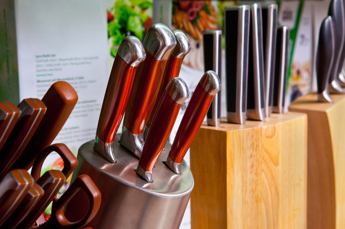 Here are 6 Different Types of Knife Holder – Which One is for You?