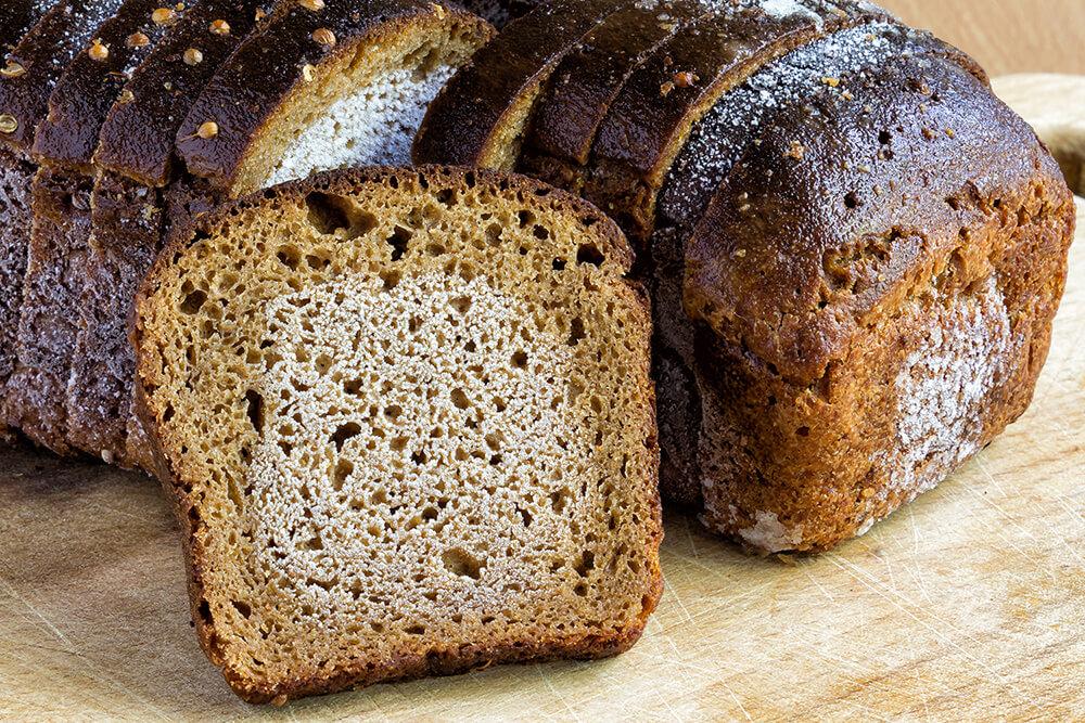 How to Cut Frozen Bread - The Best Approach